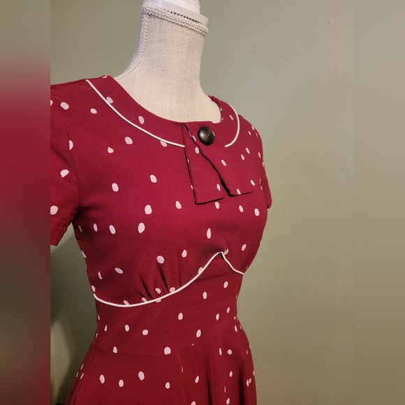 Gown Town Woman's Size Med Vintage Type Retro Dress Med - Picture 10 of 14